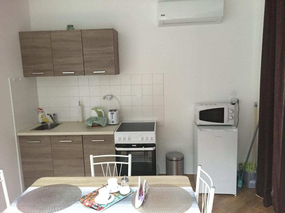 Konde Apartments B Dunajská Streda Eksteriør billede